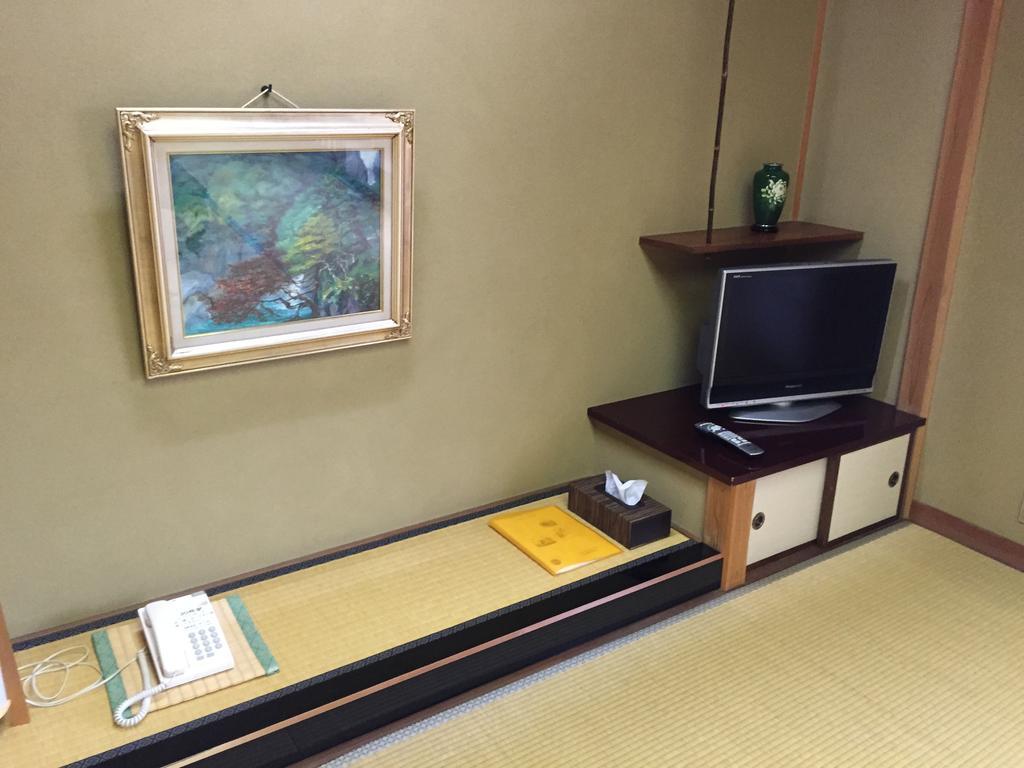 Ryokan Mitsuwa Toyooka  Exteriör bild
